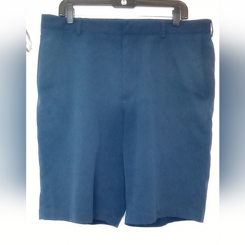 Walter Hagen Black and Blue Shorts